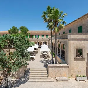 Hotel Santuari De Cura Randa